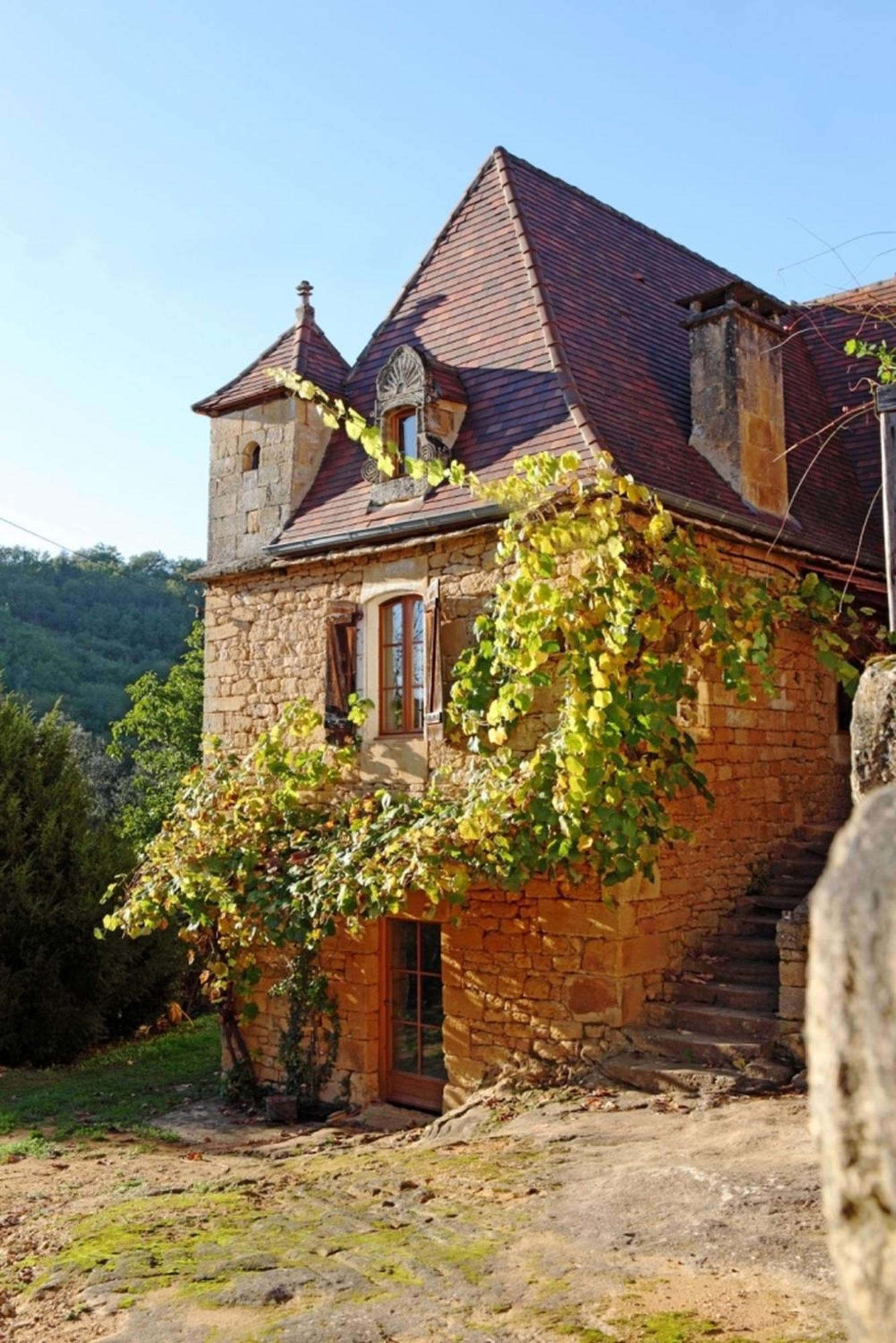 Domaine De Cantegrel - Gites De Charme Et Suite Troglodyte En Perigord ヴィトラック エクステリア 写真